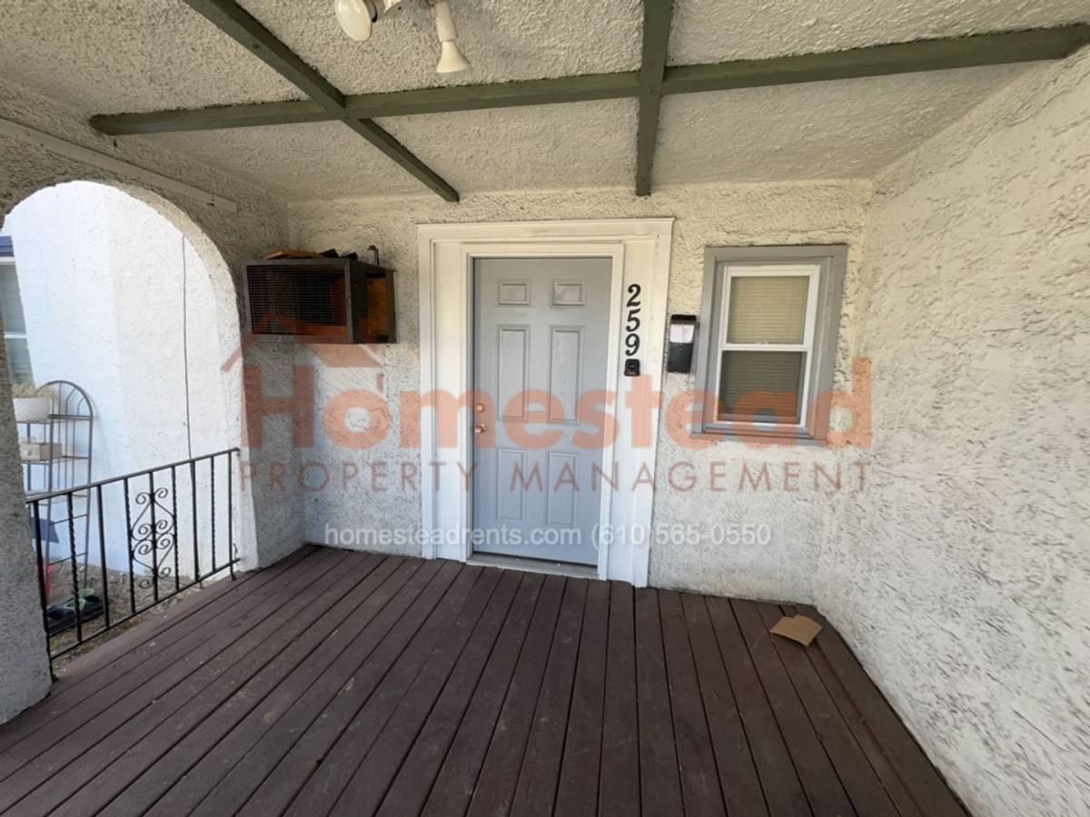 House for rent at 259 Heather Rd, Upper Darby, PA 19082