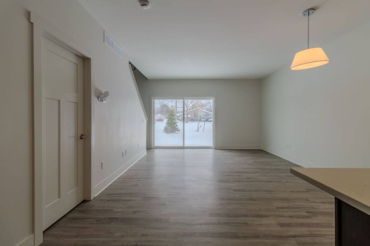 Condo for rent at 1502 Simsbury St, Traverse City, MI 49684