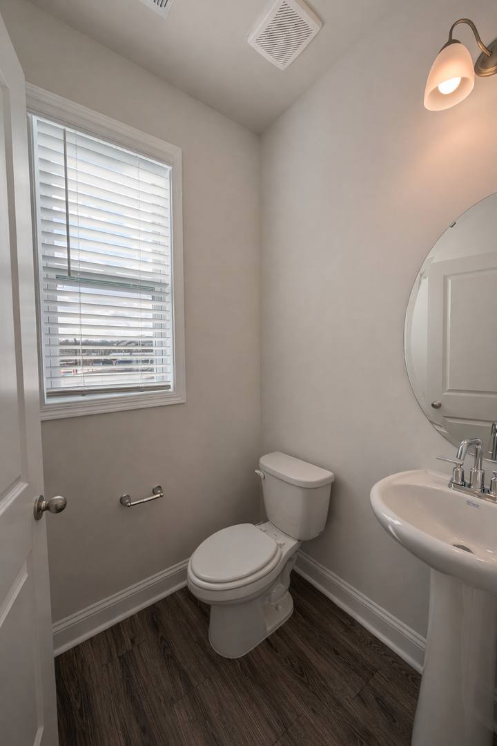 House for rent at 381 Creekview Rd, Hendersonville, NC 28792