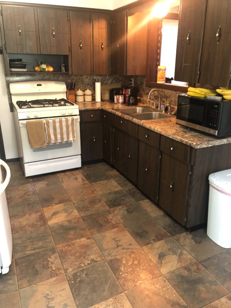 Apartment for rent at 134-136 Brookfield St #136, Louisville, OH 44641