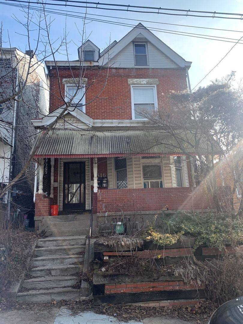 Apartment for rent at 816 N Sheridan Ave #2, Pittsburgh, PA 15206
