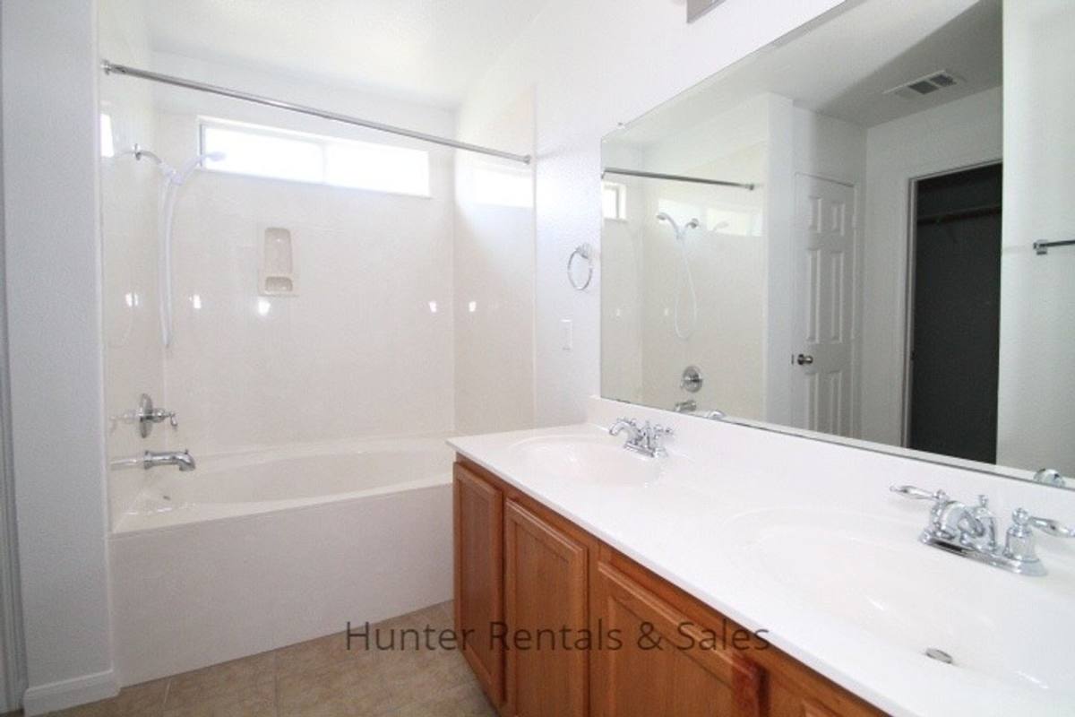 House for rent at 505 E Vega Lane, Killeen, TX 76542
