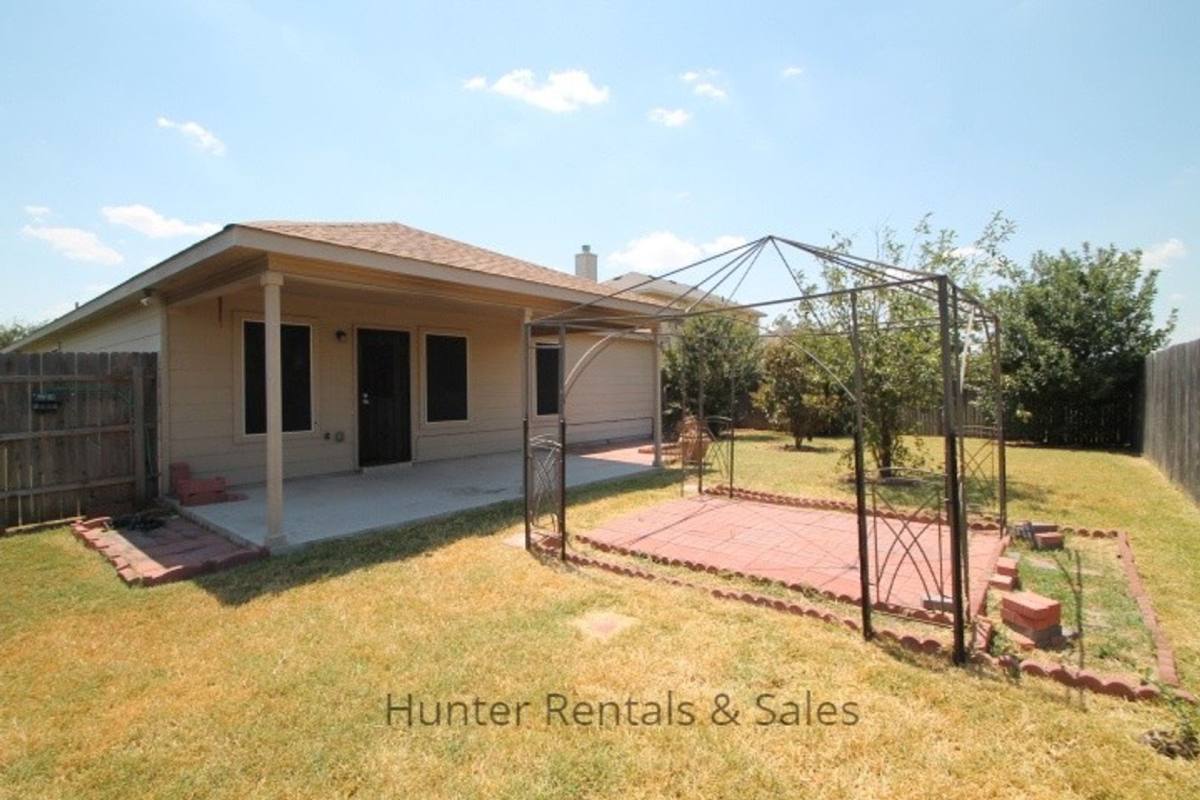 House for rent at 505 E Vega Lane, Killeen, TX 76542