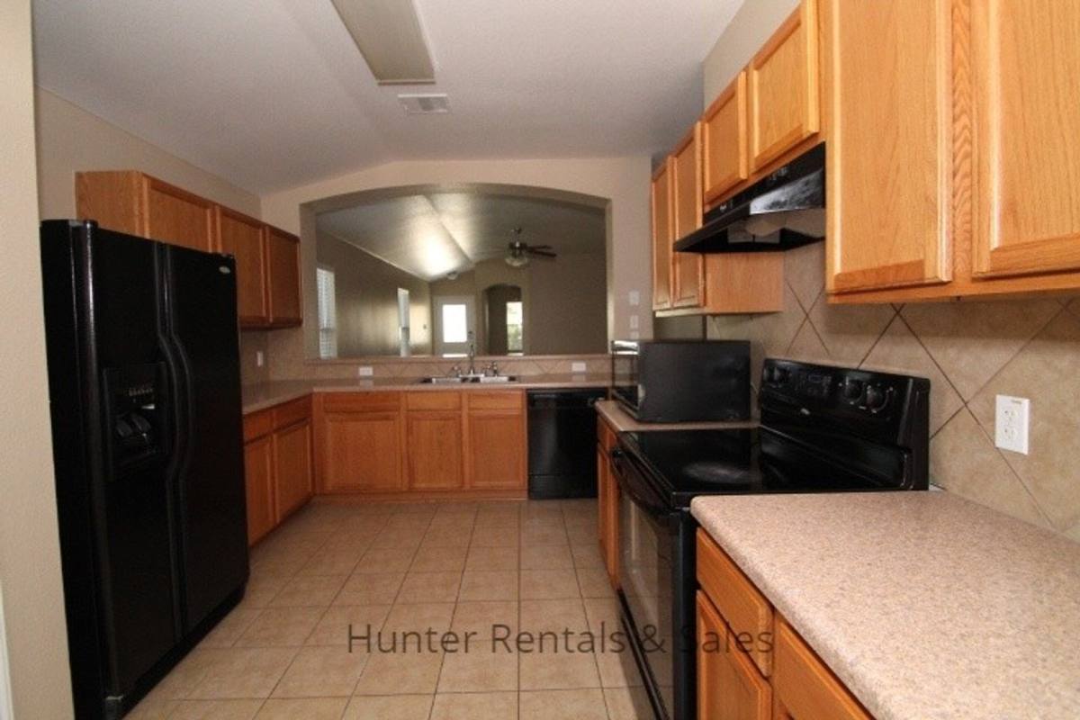 House for rent at 505 E Vega Lane, Killeen, TX 76542