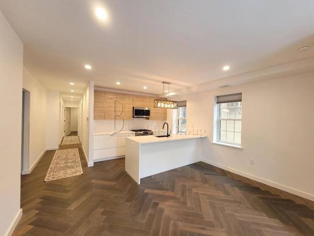 Apartment for rent at 21-39 38th St #1, Astoria, NY 11103