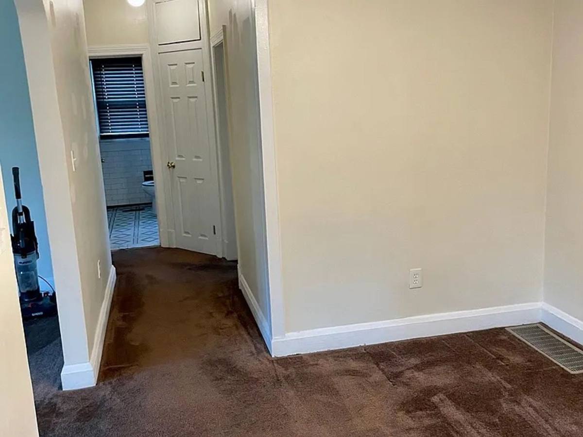 Apartment for rent at 2802 Berwick Ave, Parkville, MD 21234