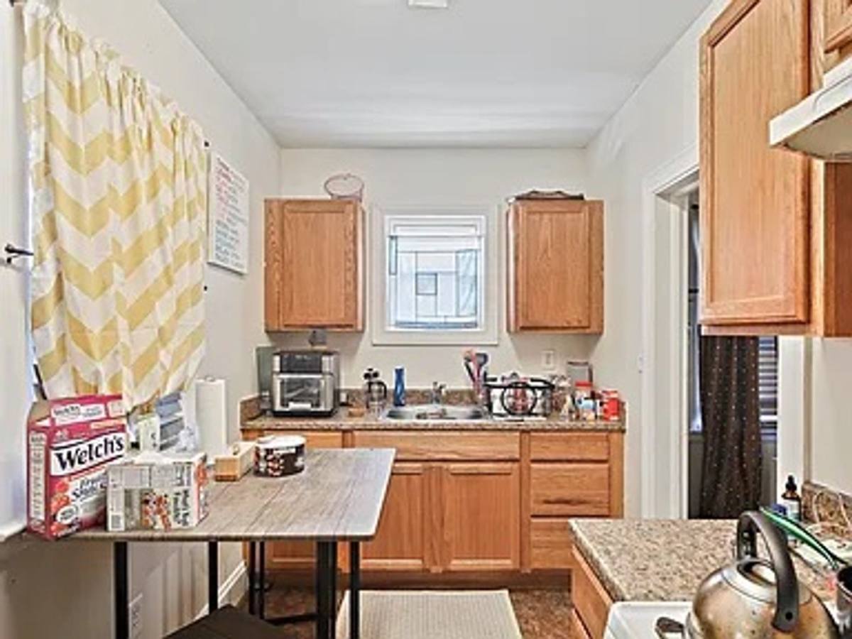 Apartment for rent at 2802 Berwick Ave, Parkville, MD 21234