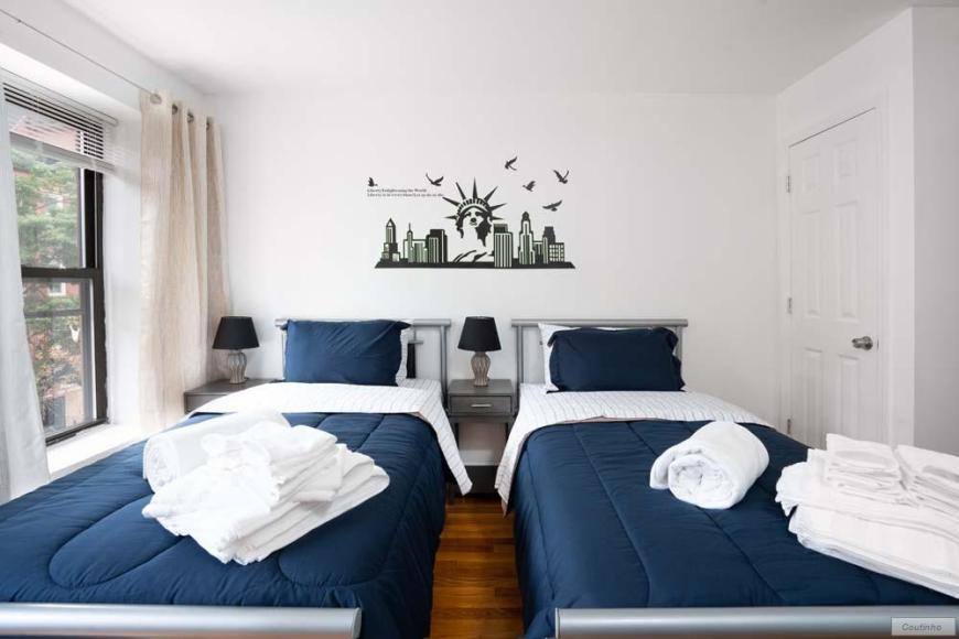 Apartment for rent at 312 E 104th St #3W, New York, NY 10029