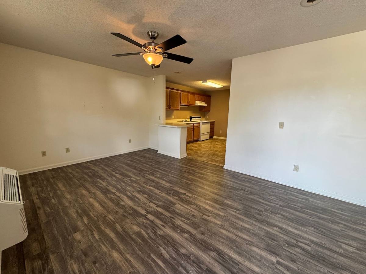Apartment for rent at 1611 Campbell St, Murray, KY 42071