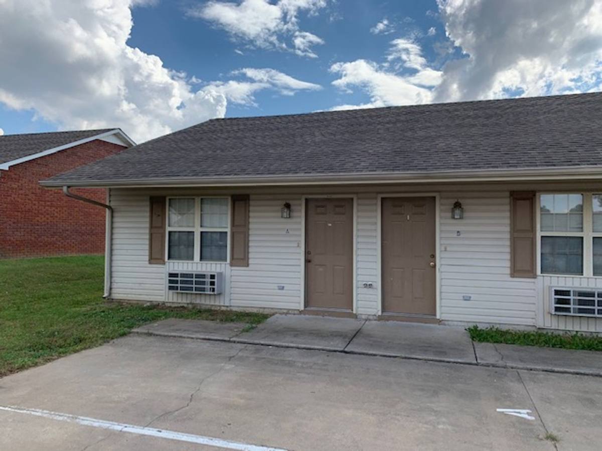 Apartment for rent at 1611 Campbell St, Murray, KY 42071