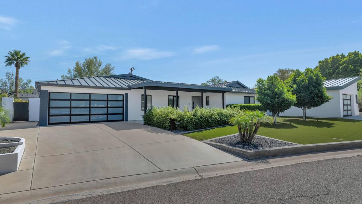 House for rent at 3420 E Oregon Ave, Phoenix, AZ 85018