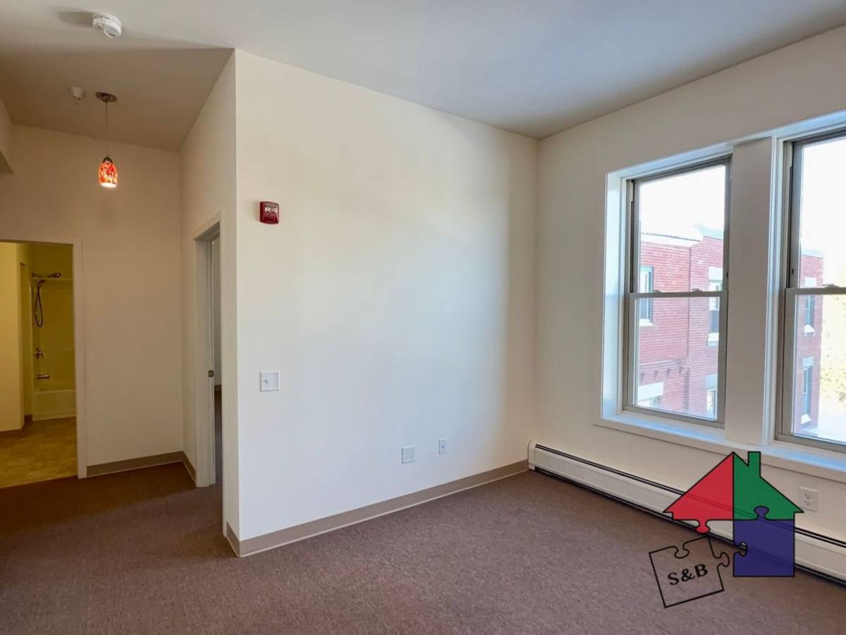 Apartment for rent at 338 Highland Ave, Newport, VT 05855