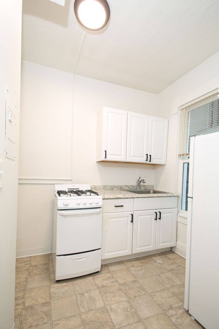 Apartment for rent at 1717 12th Ave, Seattle, WA 98122