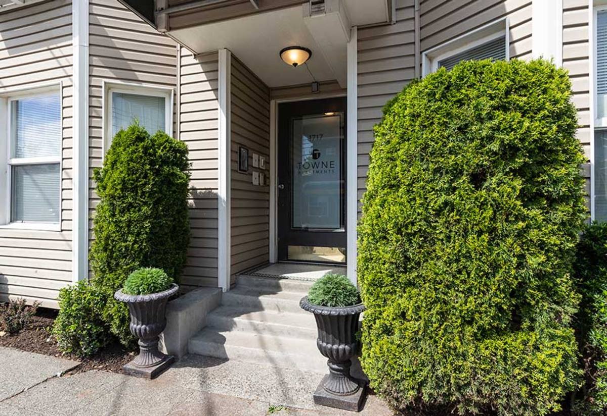 Apartment for rent at 1717 12th Ave, Seattle, WA 98122