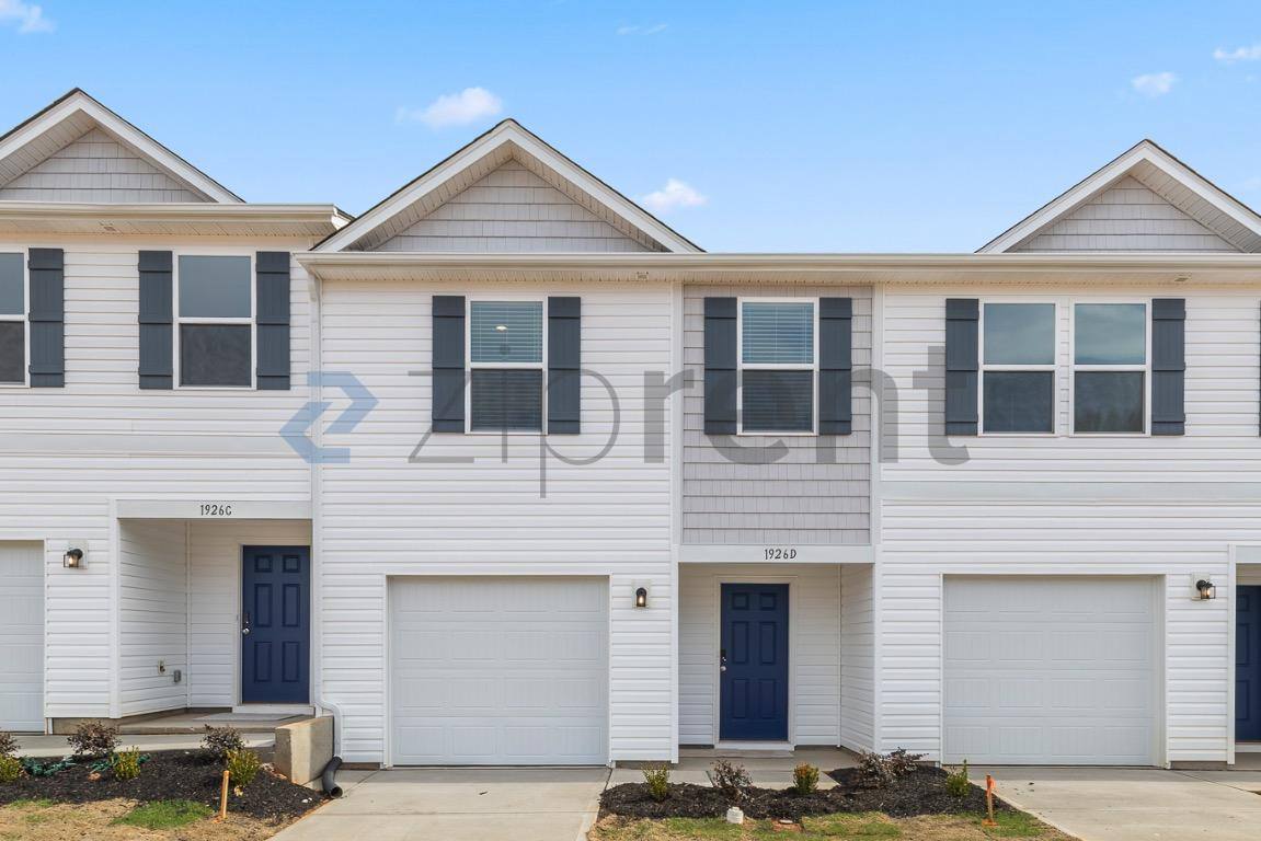 Townhouse for rent at 1926 Tranquility Circle #D, Newton, NC 28658