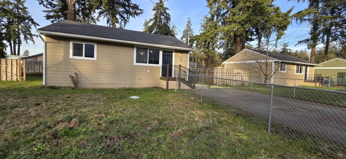 House for rent at 6805 150th St SW, Lakewood, WA 98439