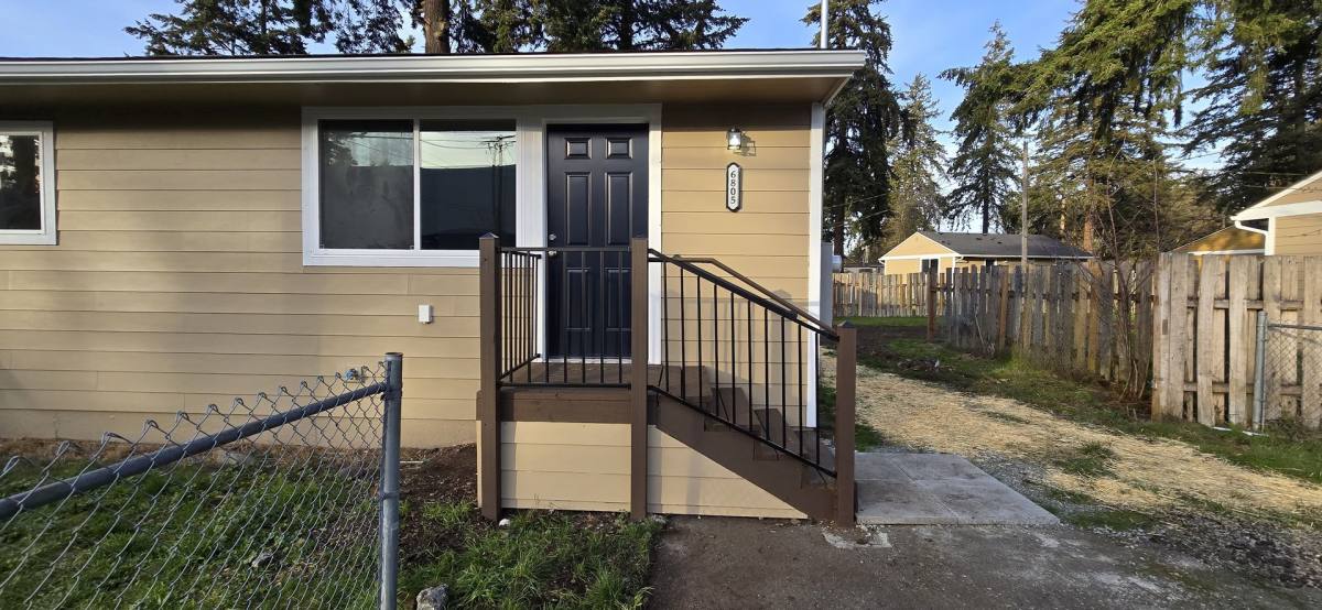 House for rent at 6805 150th St SW, Lakewood, WA 98439
