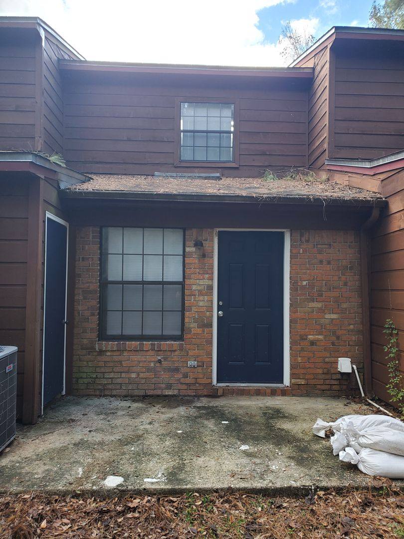 Townhouse for rent at 2293 Hartsfield Way, Tallahassee, FL 32303