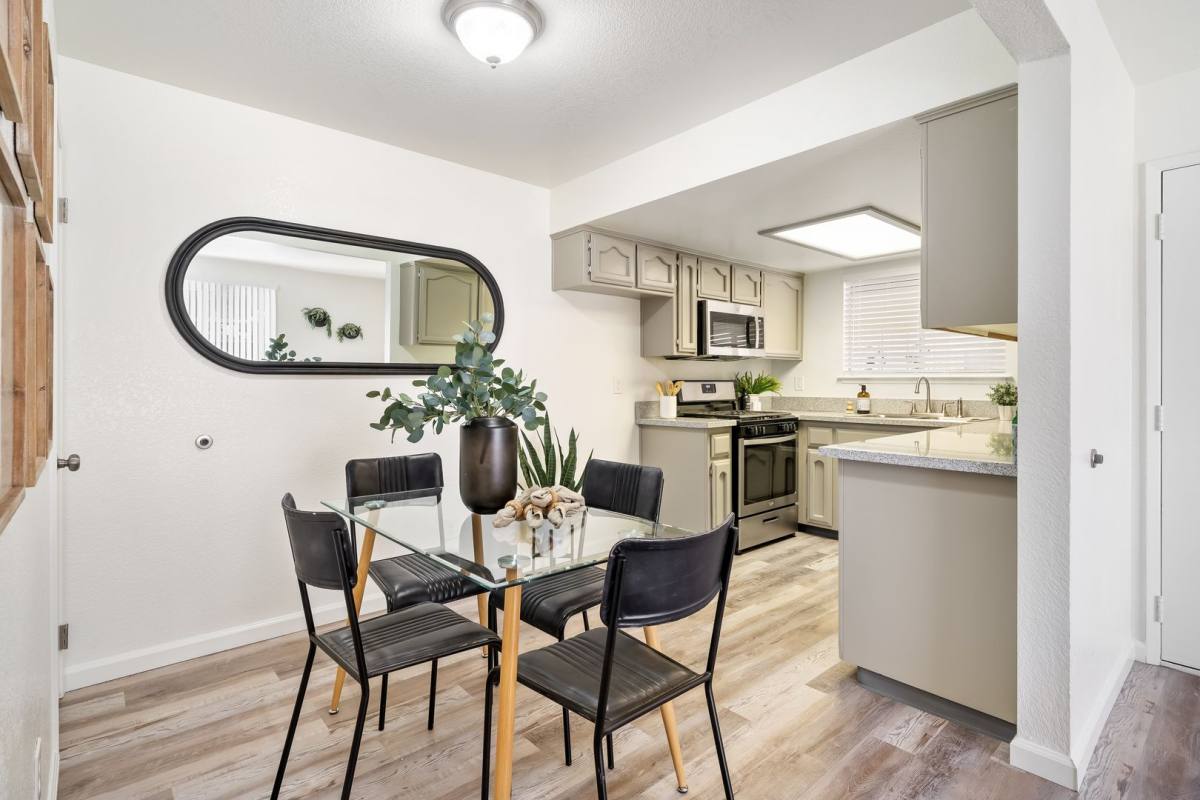 Apartment for rent at 9401 Jornada, Atascadero, CA 93422
