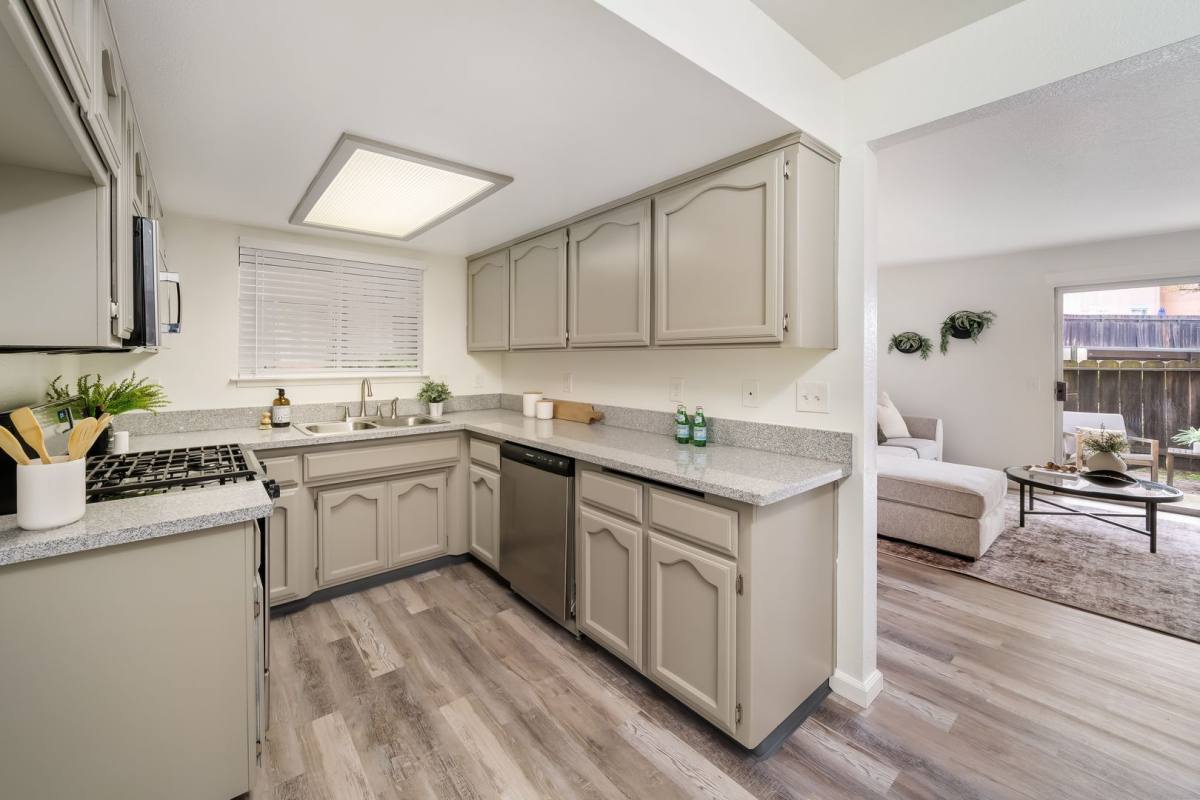 Apartment for rent at 9401 Jornada, Atascadero, CA 93422