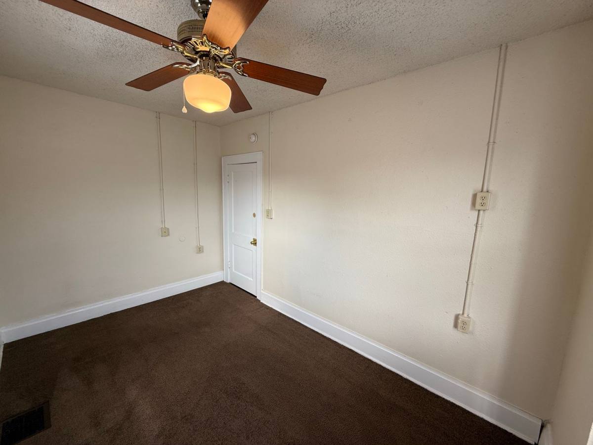 Townhouse for rent at 113 Chittenden Ave, Columbus, OH 43201