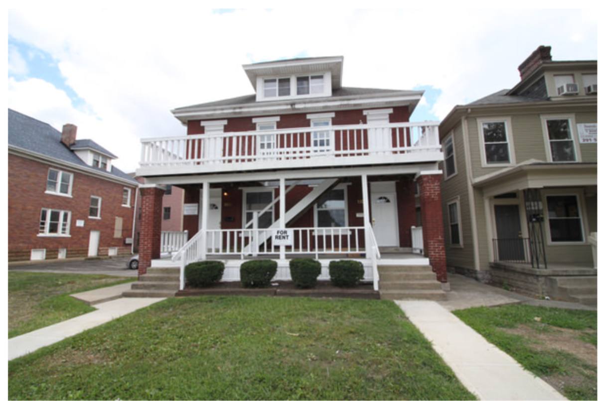 Townhouse for rent at 113 Chittenden Ave, Columbus, OH 43201