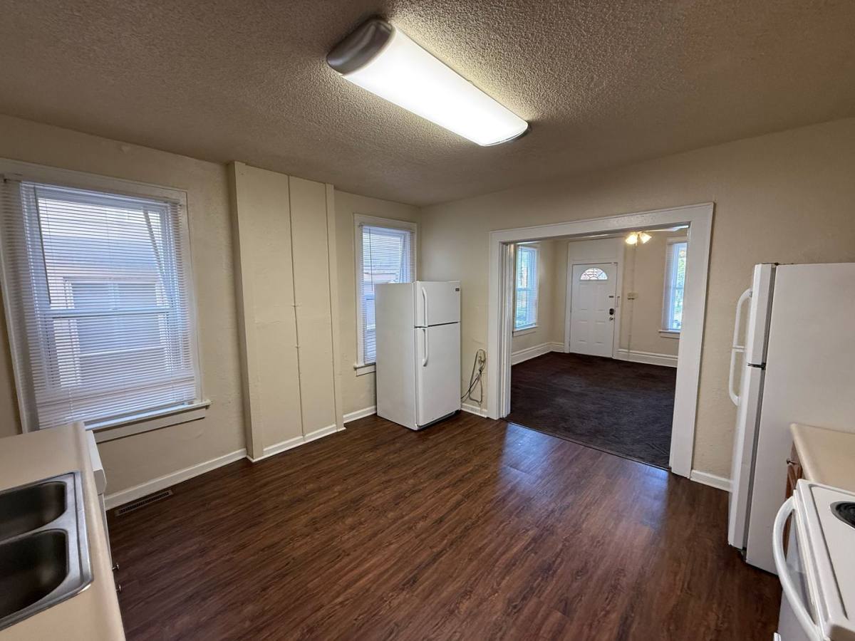 Townhouse for rent at 113 Chittenden Ave, Columbus, OH 43201