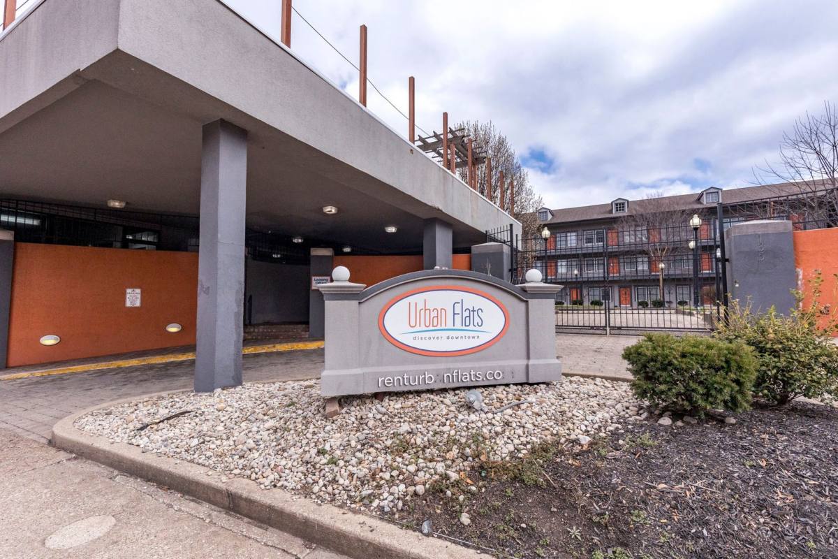 Apartment for rent at 735 S 2nd St, Louisville, KY 40202