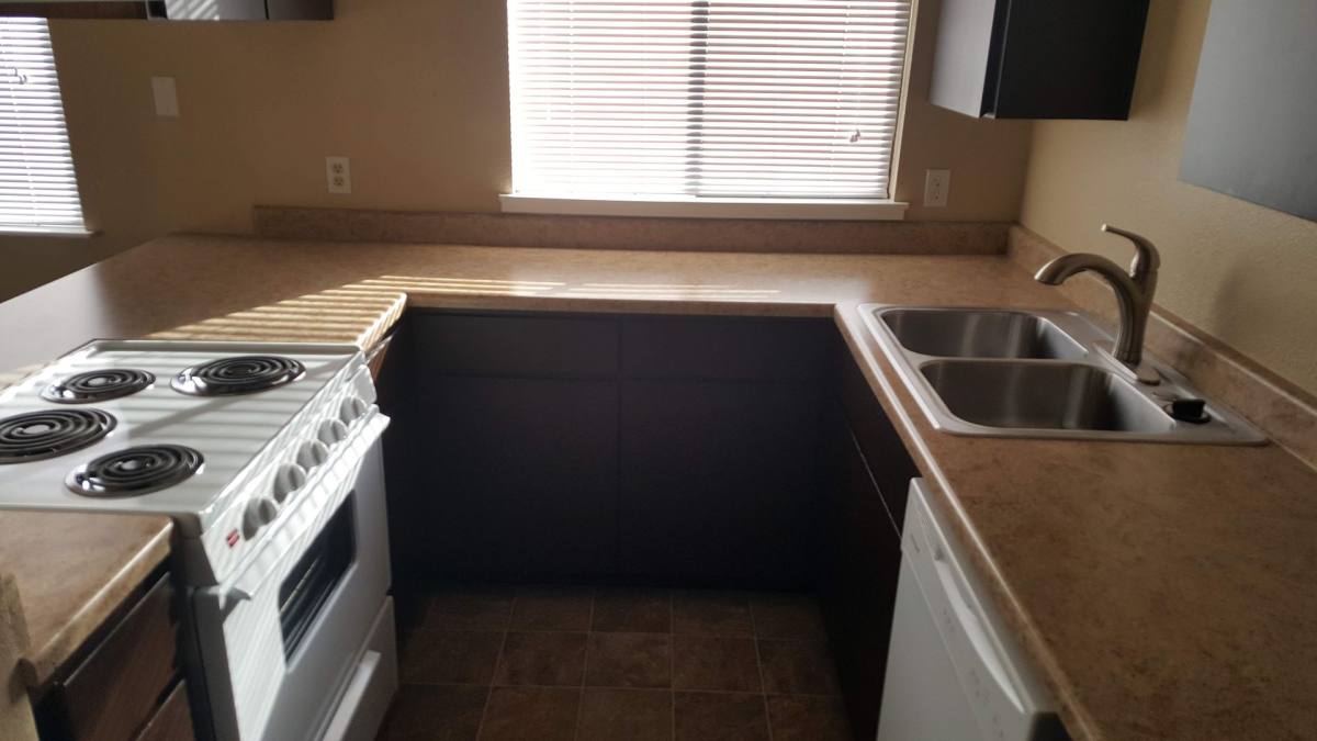 Apartment for rent at 1304 & 1342 Chambers St, Eugene, OR 97402
