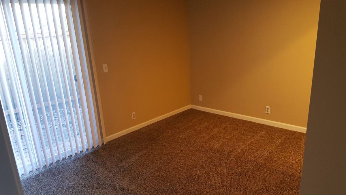 Apartment for rent at 1304 & 1342 Chambers St, Eugene, OR 97402