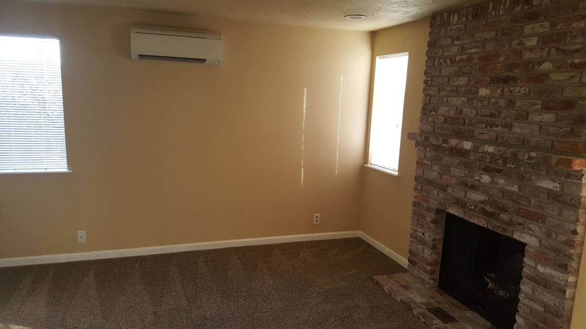 Apartment for rent at 1304 & 1342 Chambers St, Eugene, OR 97402