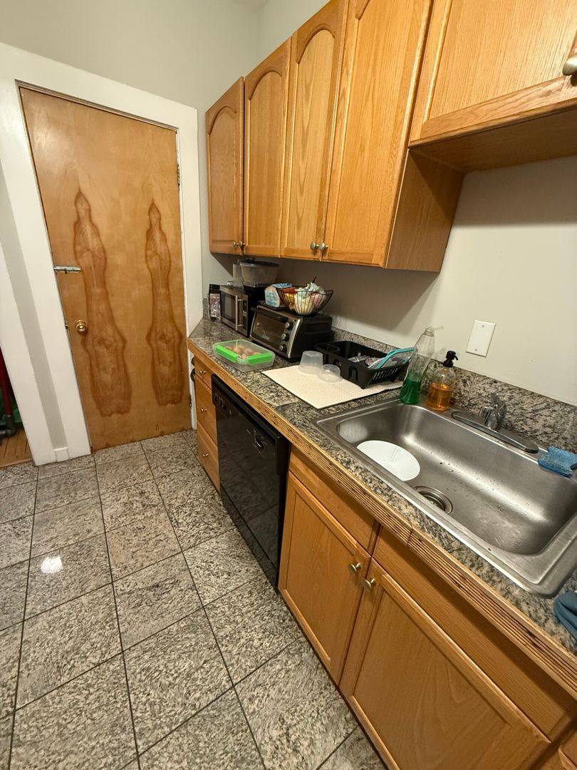 Apartment for rent at 10 Farrington Ave #1, Allston, MA 02134