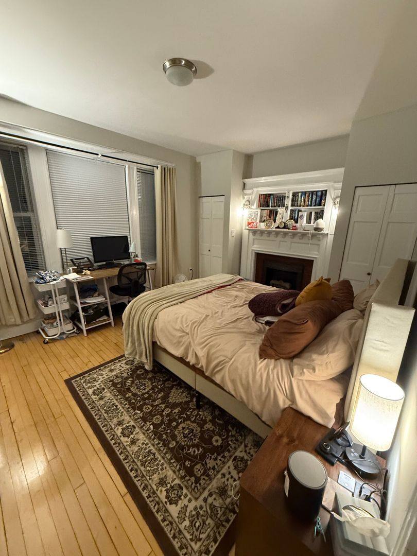 Apartment for rent at 10 Farrington Ave #1, Allston, MA 02134