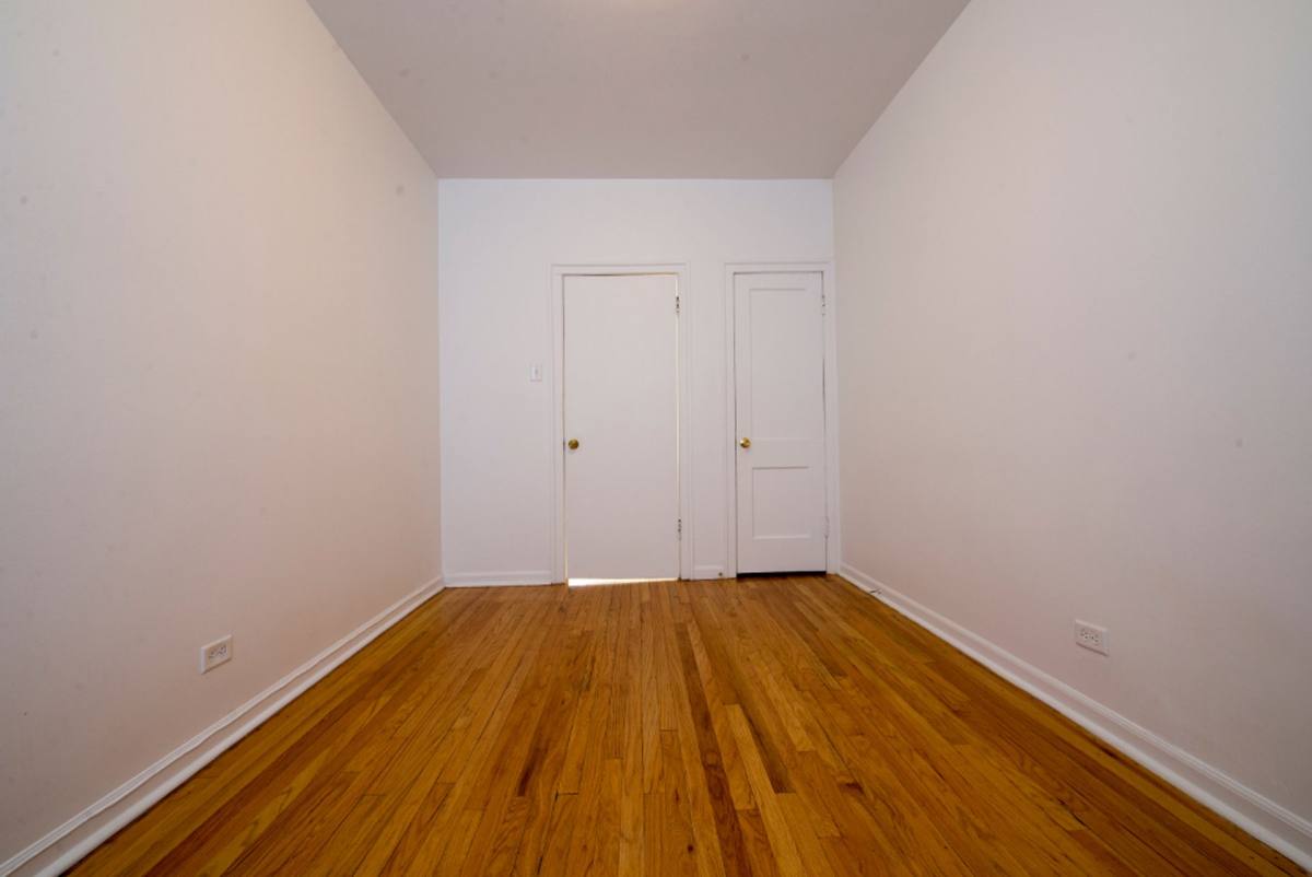 Apartment for rent at 5024 W Quincy St, Chicago, IL 60644