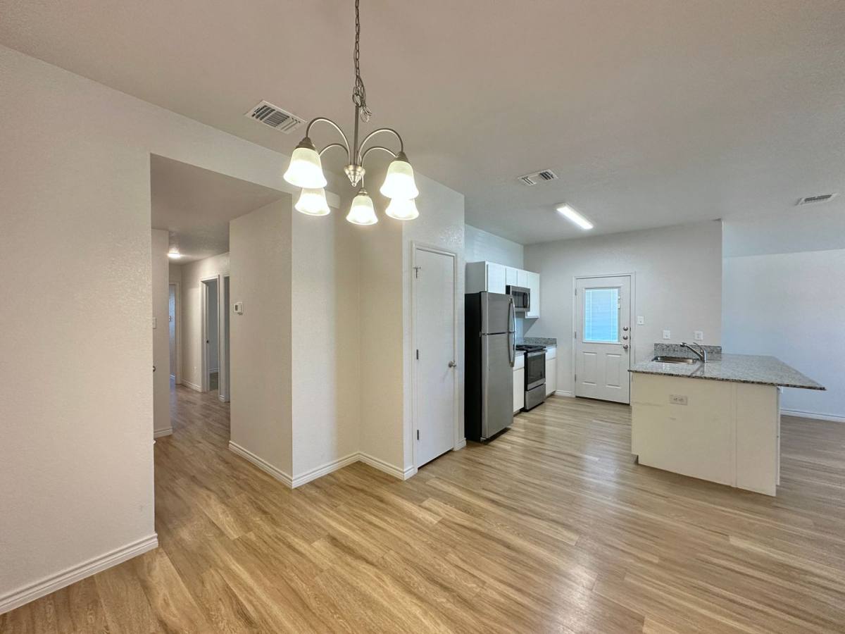Townhouse for rent at 1809 Clovis Dr, Copperas Cove, TX 76522