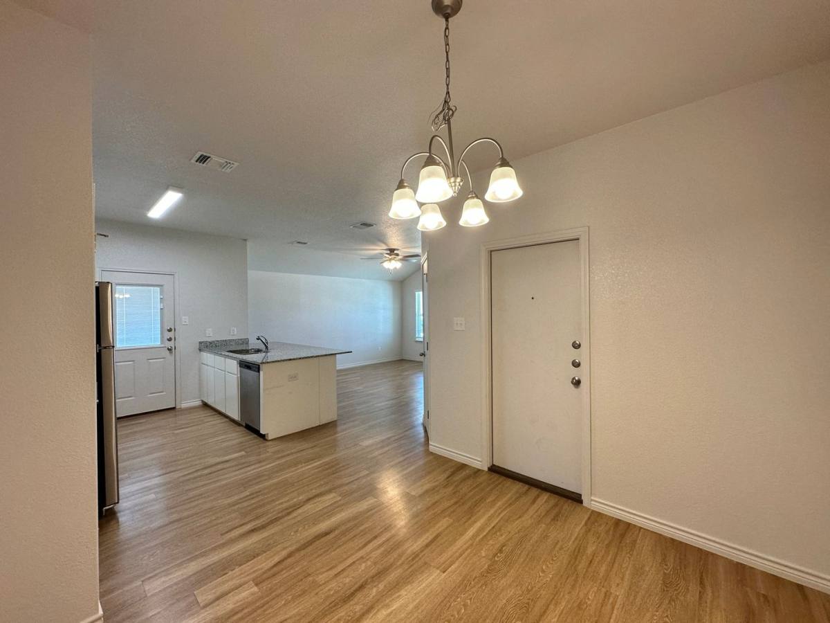 Townhouse for rent at 1809 Clovis Dr, Copperas Cove, TX 76522