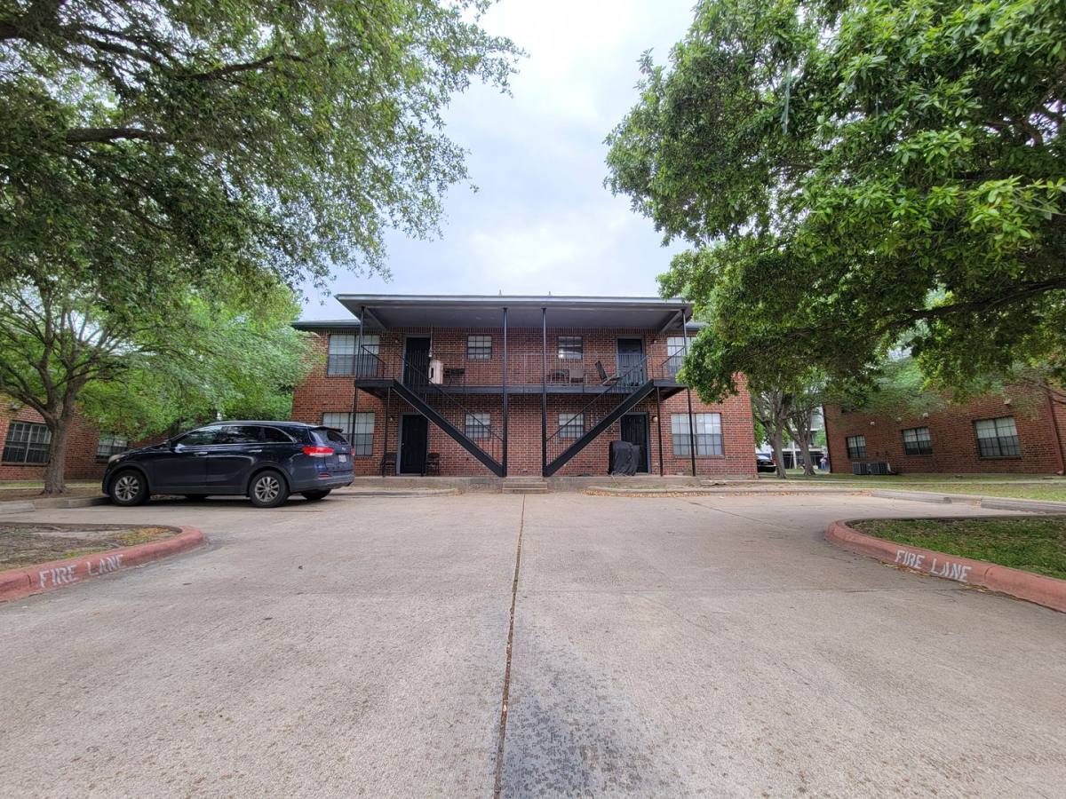 House for rent at 1808 A Woodsman Dr, College Station, TX 77840