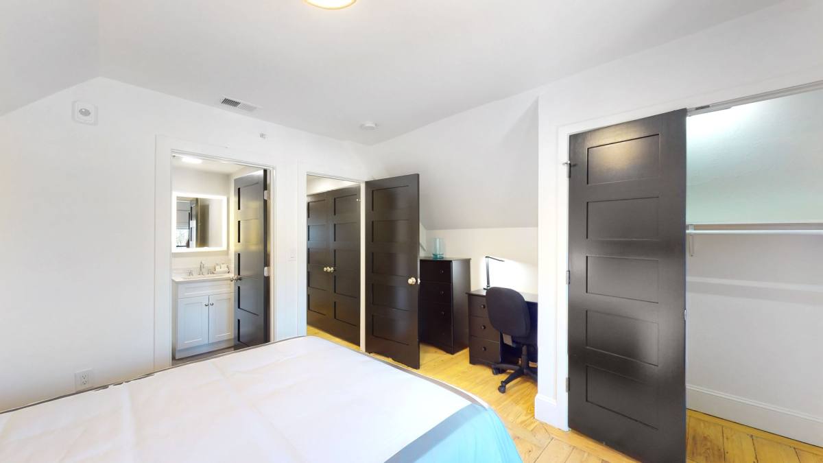 Apartment for rent at 655 S St, Waltham, MA 02453