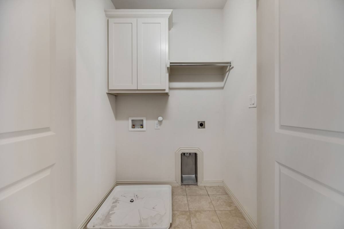 Townhouse for rent at 7401 Chief Spotted Tail Dr, McKinney, TX 75070