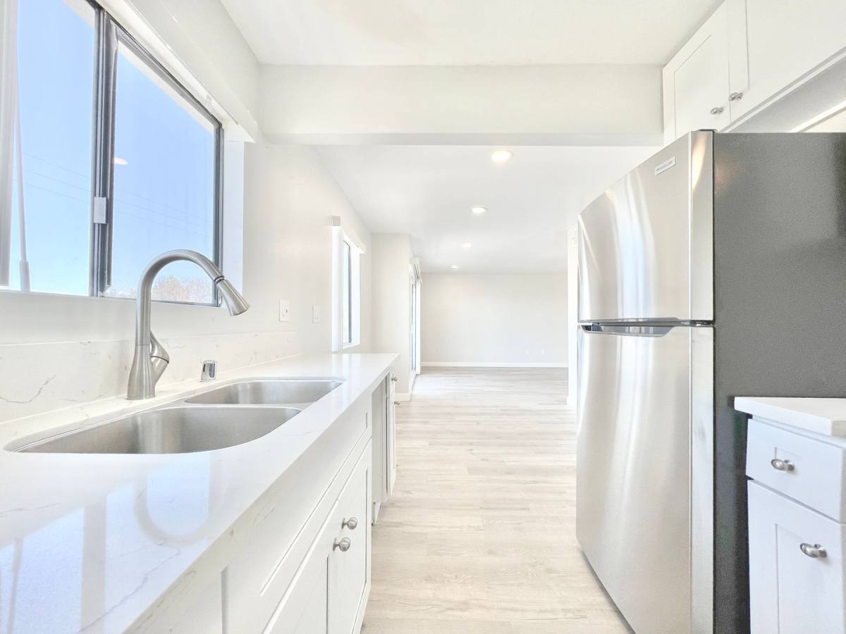 Apartment for rent at 7437 Haskell Ave, Van Nuys, CA 91406
