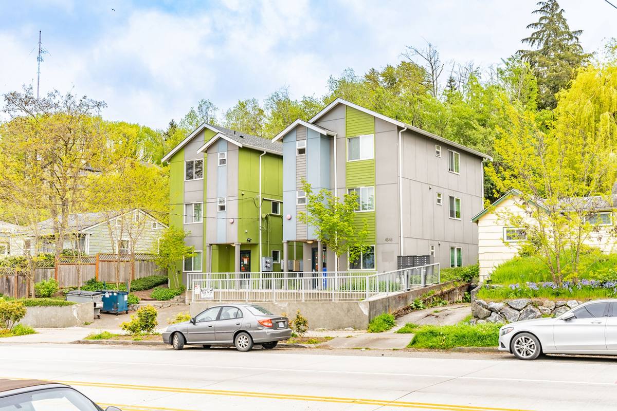 Apartment for rent at 4548 Delridge Way SW, Seattle, WA 98106