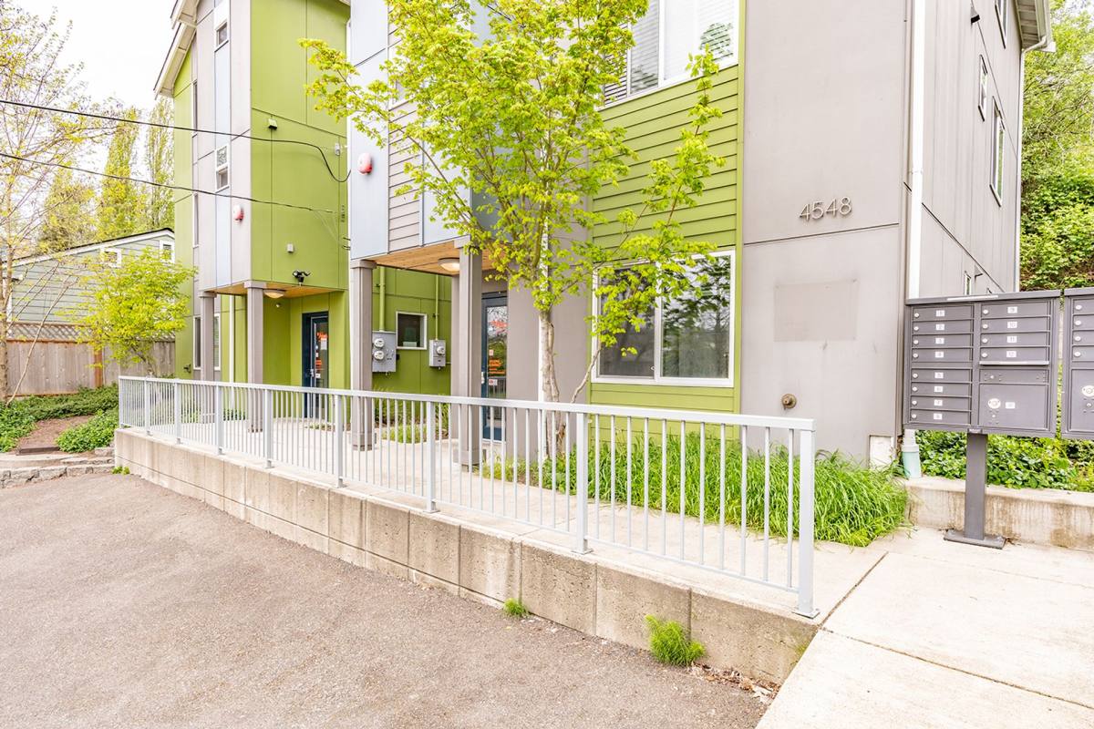 Apartment for rent at 4548 Delridge Way SW, Seattle, WA 98106