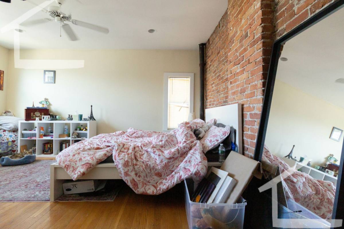 Apartment for rent at 15 Bennett St, Brighton, MA 02135