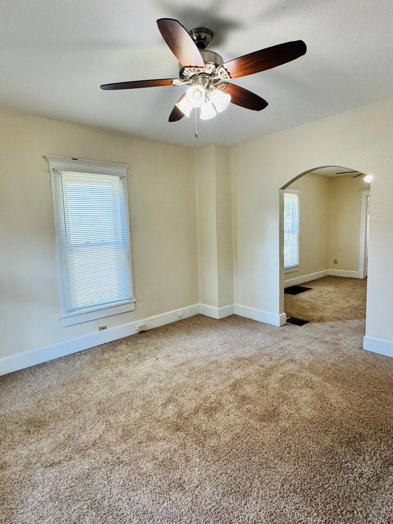 Apartment for rent at 108 Shafor St, Middletown, OH 45042