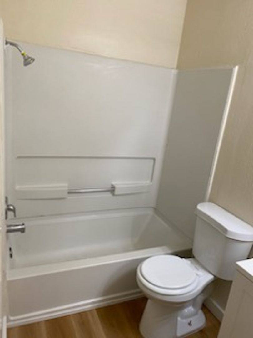 Apartment for rent at 2010 Thompson Rd, Richmond, TX 77469