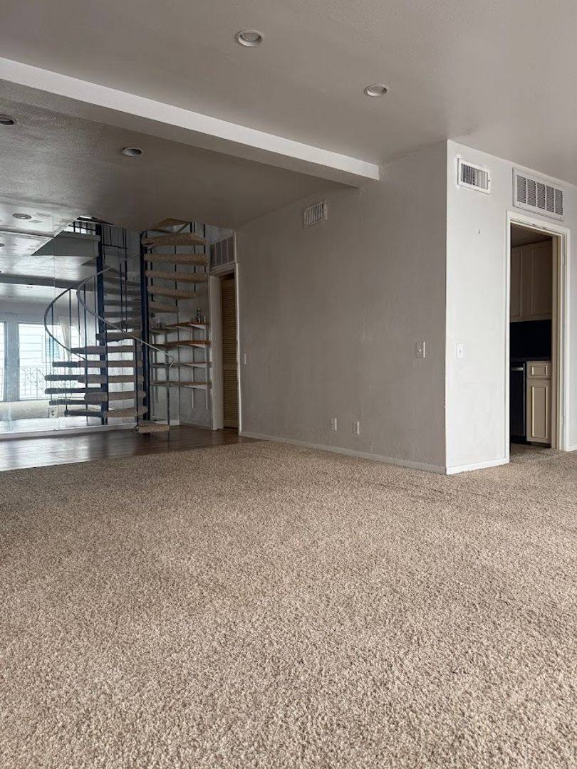 Townhouse for rent at 2704 San Pedro, Austin, TX 78705