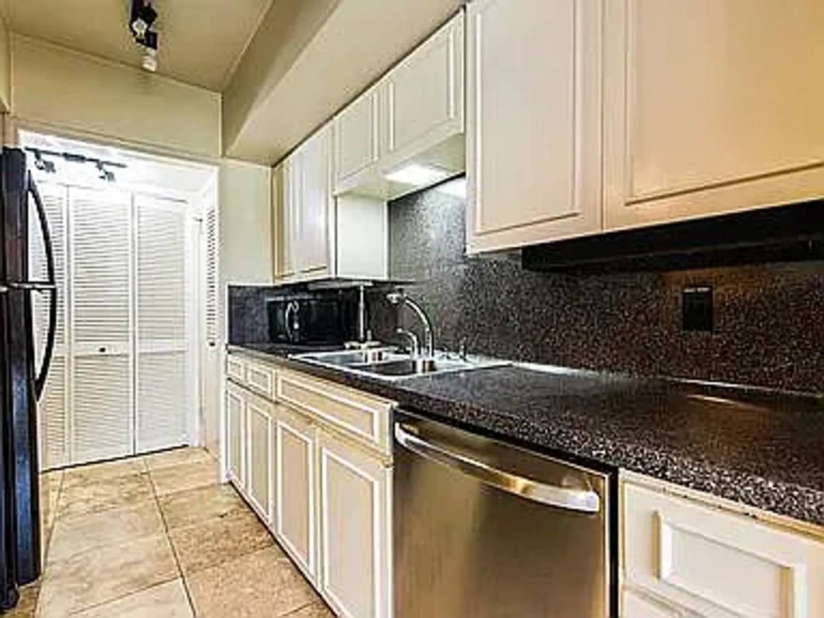 Townhouse for rent at 2704 San Pedro, Austin, TX 78705