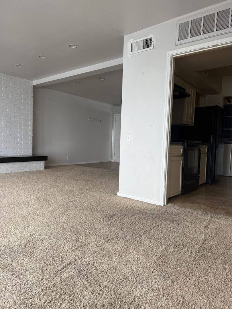 Townhouse for rent at 2704 San Pedro, Austin, TX 78705