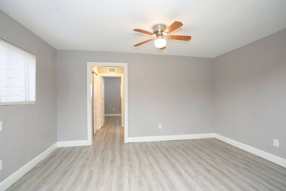 House for rent at 8127 Colonial Lane, Houston, TX 77051