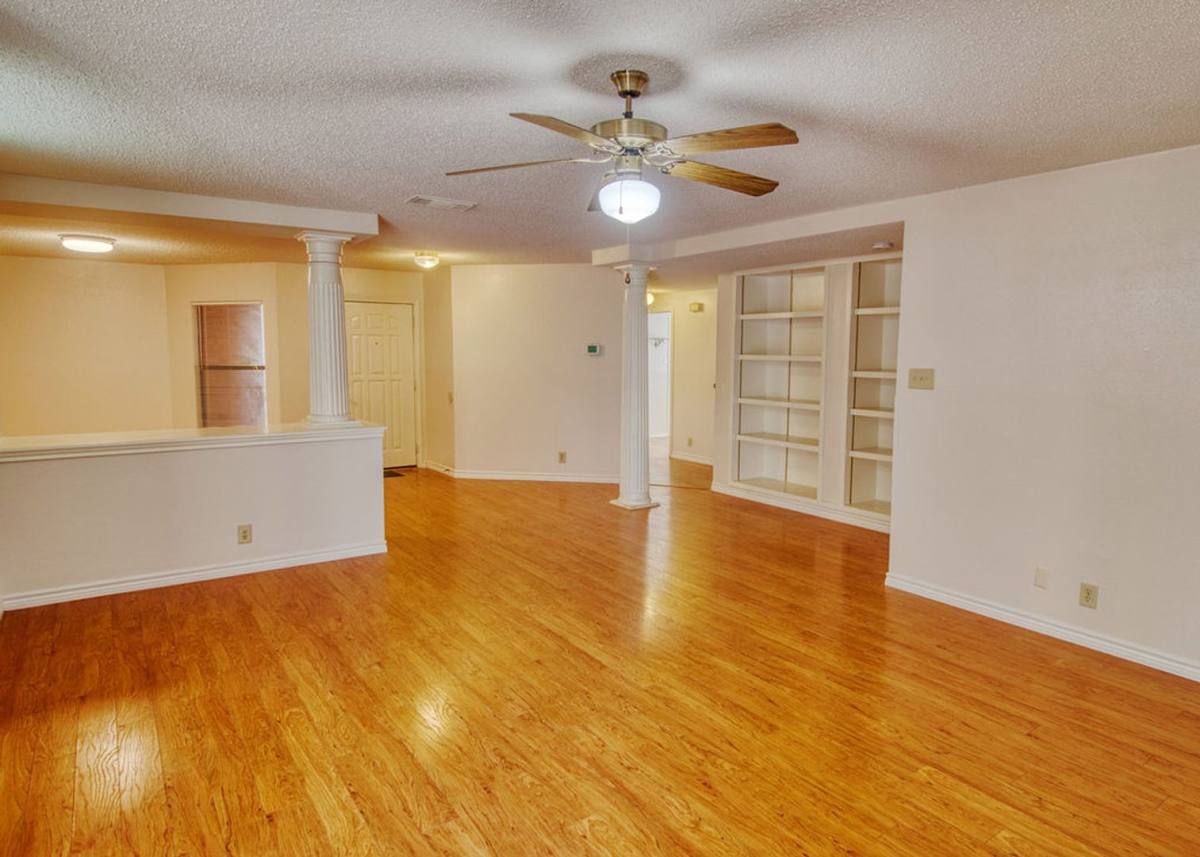 House for rent at 13911 Edge Point Dr, San Antonio, TX 78230